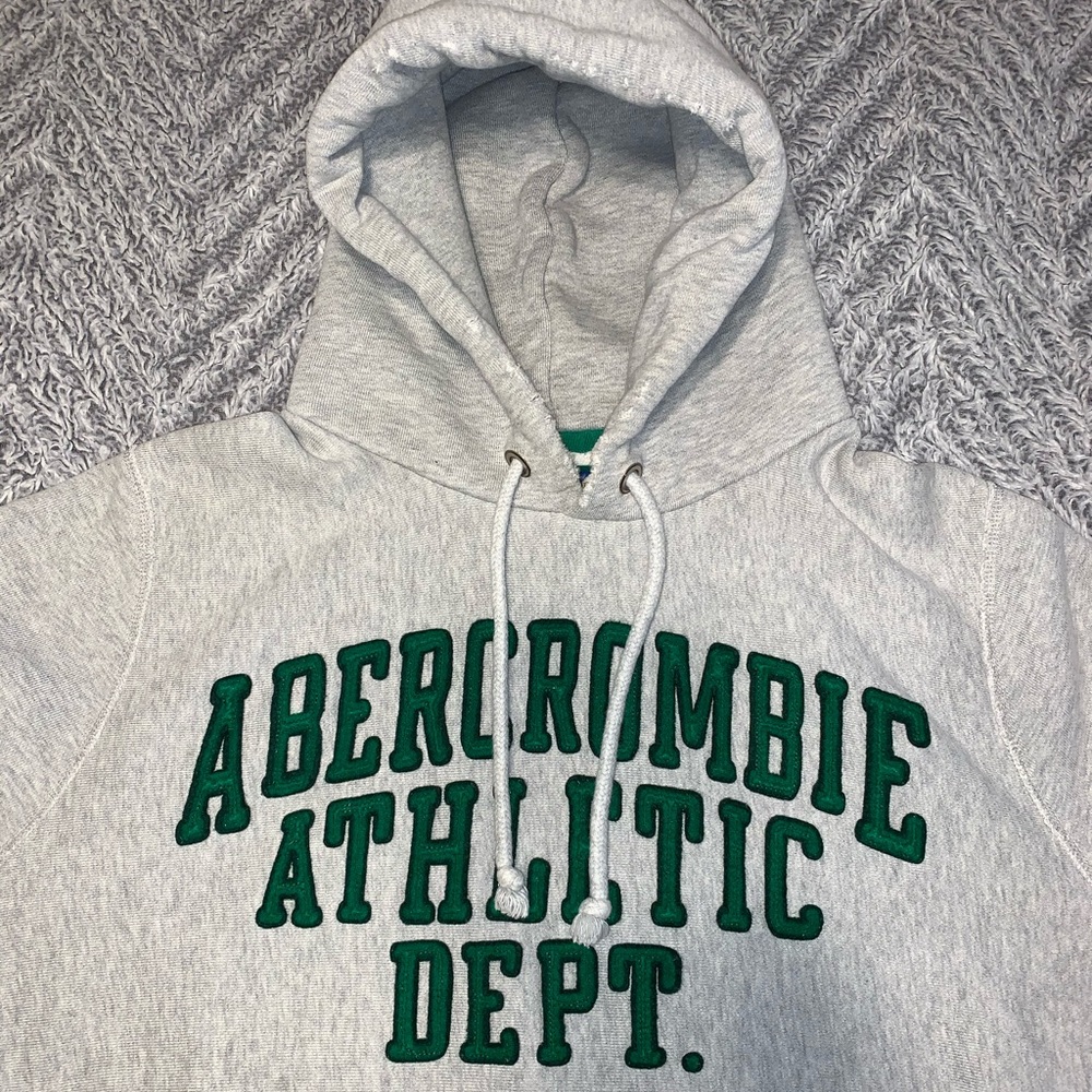 Abercrombie sweatshirt